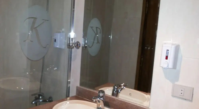 Трёхместный номер Standard с балконом Kanzy Hotel Cairo
