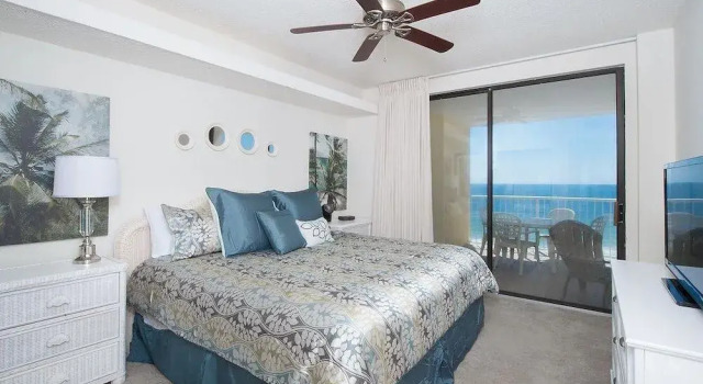 Gulf-Front Summer House Condo by RedAwning, Boek Appartement Orange Beach 