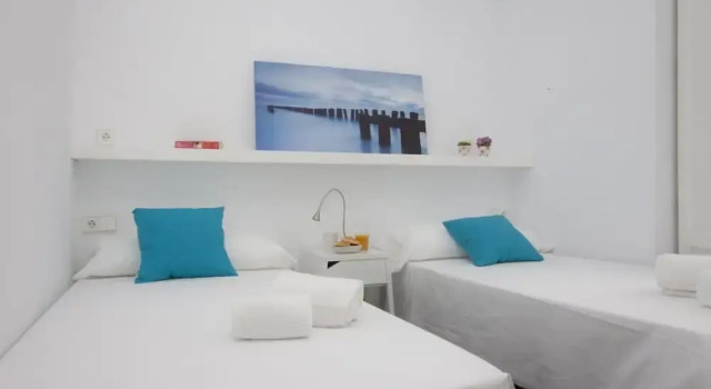 Calatrava by Alma Suites, Забронировать Апартаменты/квартира Отели Коста-де-Валенсии с парковкой, рядом с Церковь Сан-Хуан-де-ла-Крус, Парковка