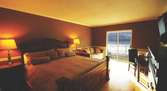 Двухместный номер Deluxe с видом на реку South Thompson Inn & Conference Centre
