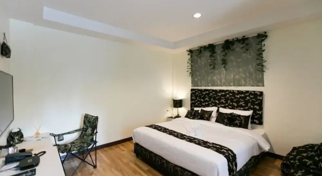 Номер Deluxe Bangkok River Loka Hotel