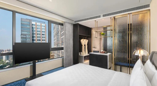 Двухместный номер Standard с видом на город HUALUXE Shanghai Changfeng Park by IHG