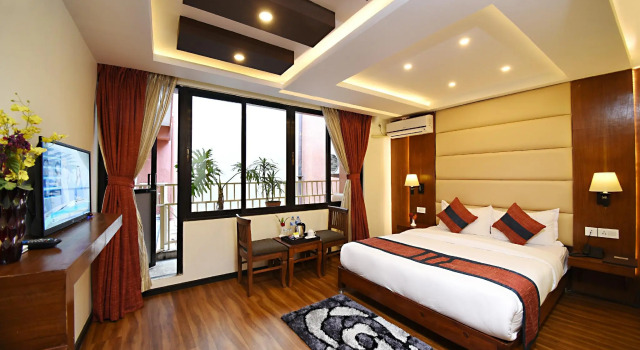 Двухместный номер Deluxe с балконом Hotel Jampa