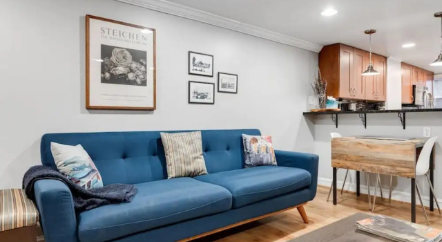 Entire 1-br Apt in Noma Eckington, Забронировать Отель Northeast Вашингтон, рядом с Asa Philip Randolph Memorial