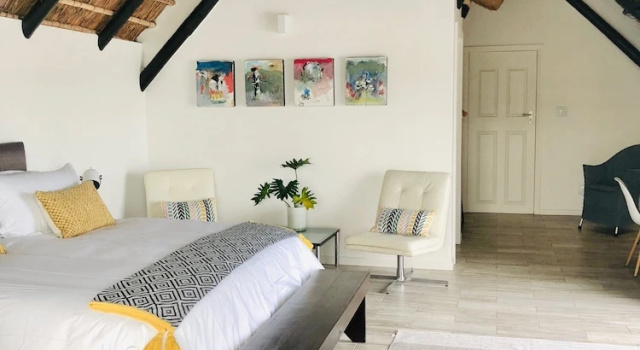 Двухместный люкс Karee Premier Karee Manor Guesthouse