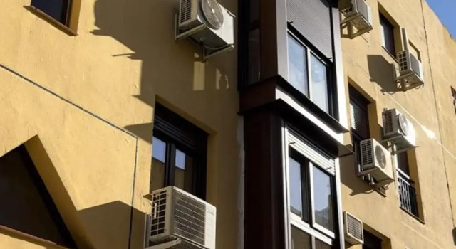 Apartamento en Luis Montoto, Nervión. Céntrico