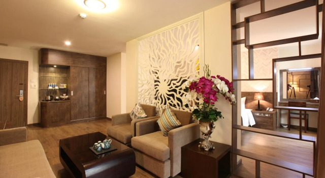 Люкс Minh Tam Hotel & Spa 3/2