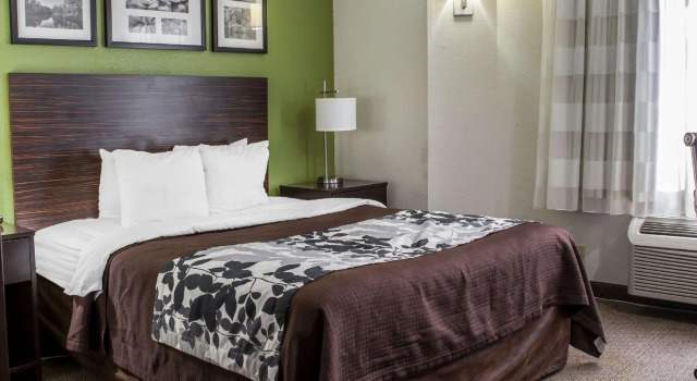 Двухместный номер Standard Sleep Inn Hanes Mall