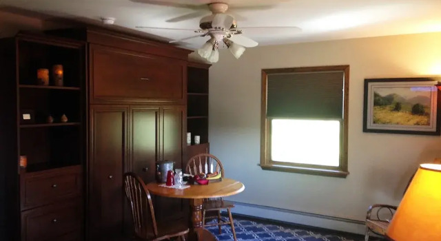Bear Mountain Lodge, Prenota Hotel Wellsboro Pennsylvania