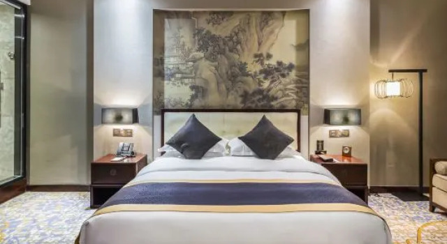 Люкс Business Dengfeng Zhongzhou Huading Hotel