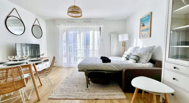 2 pièces cosy hyper centre Dinard Plage à 200m, Забронировать Апартаменты/квартира Динар Vallee de la Rance, рядом с Ferry