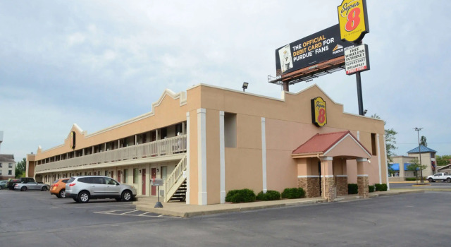 Super 8 by Wyndham Lafayette / Purdue Area