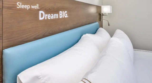 Двухместный номер Superior EVEN Hotel Ann Arbor S - University Area by IHG