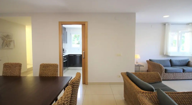 Attractive Holiday Home in Empuriabrava near Beach