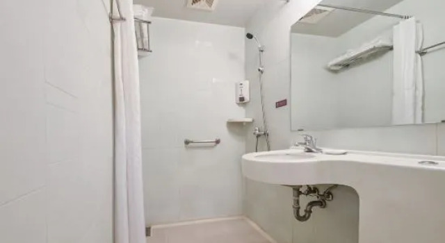 Двухместный номер Standard Jinjiang Inn Nanjing Train Station