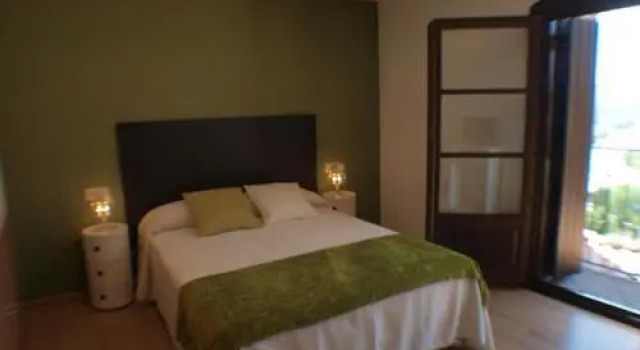 El Mirador de Ainsa, Book Apartment Hotels in Aragon with Parking, Parking