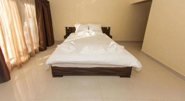 Night Inn