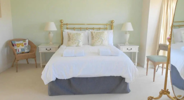 Коттедж Sunnybank House in North Epsom