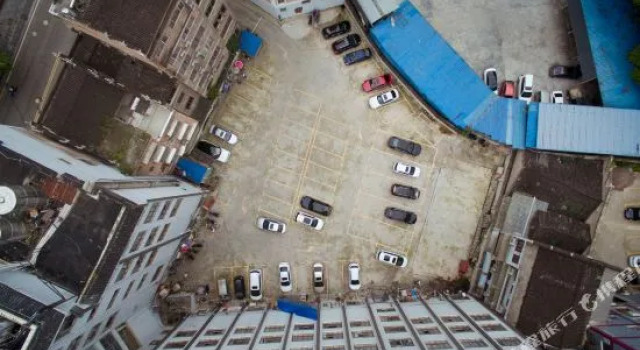 New Dynasty Hotel, Rezervați Hotel Zhenyuan Guizhou