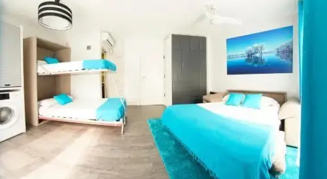 Estudio con balcones 2ºA playa76