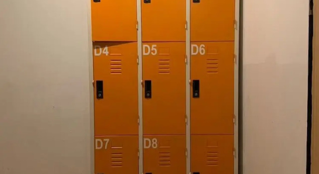 Кровать в общем номере с видом на город Gravity Hostel