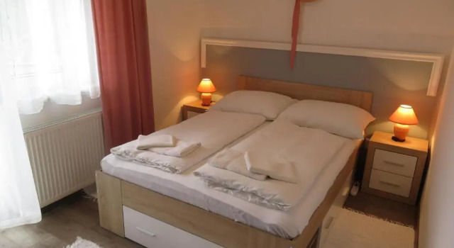 Апартаменты Kővirág Apartman