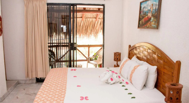 Villas Mercedes, Забронировать Отель Отели Ixtapa-Zihuatanejo с бассейном, Бассейн