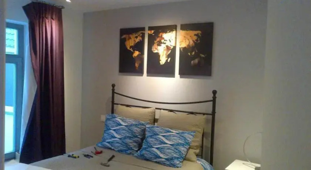 Fantastic Duplex in the Heart of Brussels, Забронировать Апартаменты/квартира Брюссель Брюссельский столичный регион, рядом с Северный железнодорожный вокзал Брюсселя