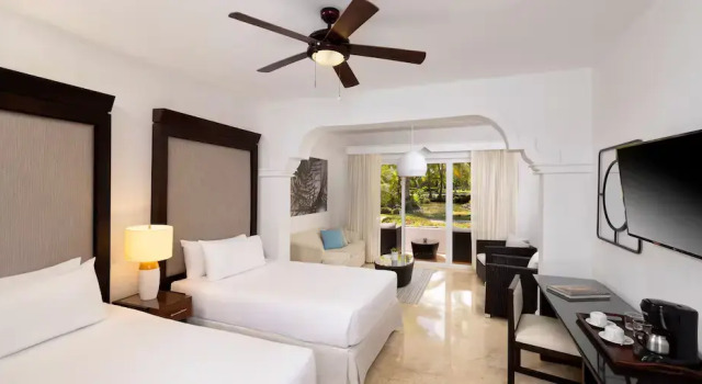 Люкс The Level at Meliá Caribe Beach - All Inclusive