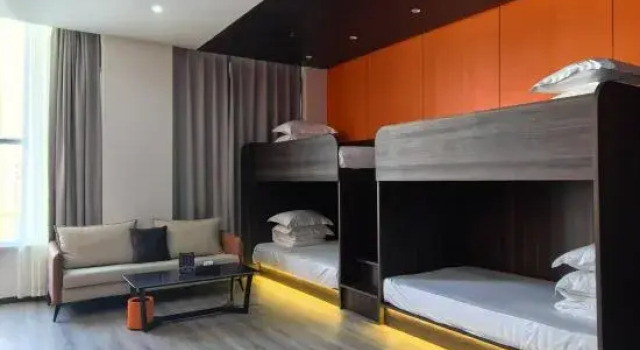Jingmeng Hotel