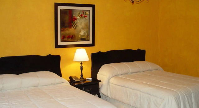 Aragon, Book Hotel Mérida 