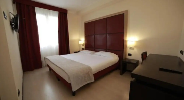ALBA HOTEL, Забронировать Отель Реджио-нелл-Эмилиа Эмилия-Романья