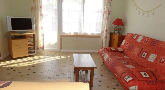 Maison L'Aiguillon-sur-Mer, 4 pièces, 5 personnes - FR-1-476-2, Забронировать Отель Отели Л'Эгийон-сюр-Мер 4 звезды, 4*