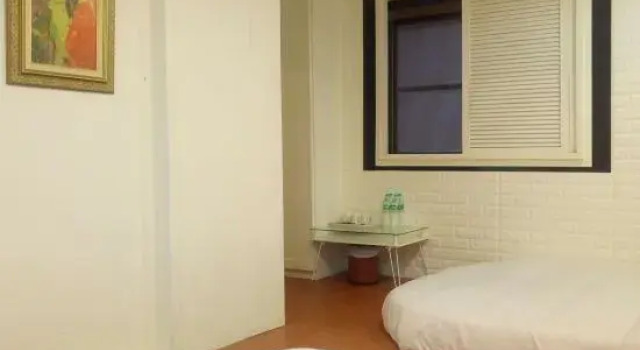 Люкс 苓雅大飯店 Lingyea Hotel