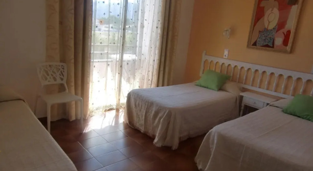 Трёхместный номер Standard с балконом Hotel Plaza Miami