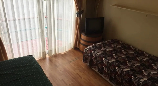 Cabanas Los Pinis, Varaa Lomakoti Mökit kohteessa Los Lagos, Mökki