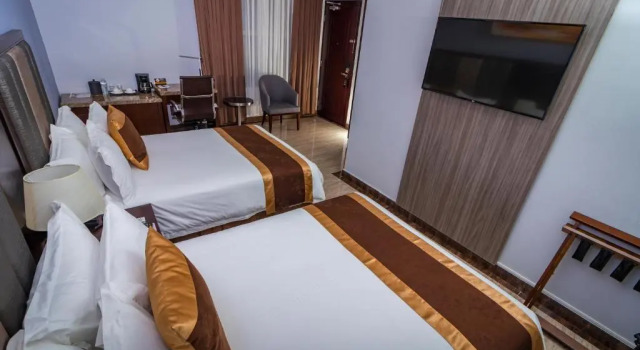 Номер Standard Hotel City Plaza & Suites