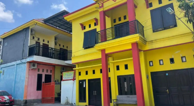 OYO Life  93036 Eddy Homestay Syariah