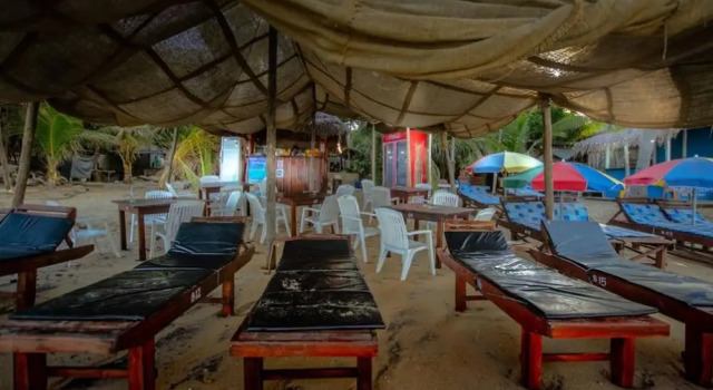 The Surf Access Guest House, Book Pension SPA-hoteller i Ampara District, SPA