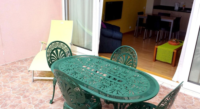 Apartment With one Bedroom in Caniço, With Wonderful sea View, Balcony, Boek Appartement Caniço Madeira