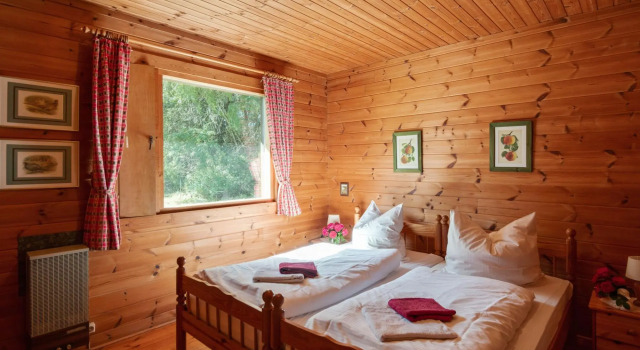 Cozy Holiday Home On The Heidegut In Eschede, Забронировать Отель Отели Эшеде с парковкой, Парковка