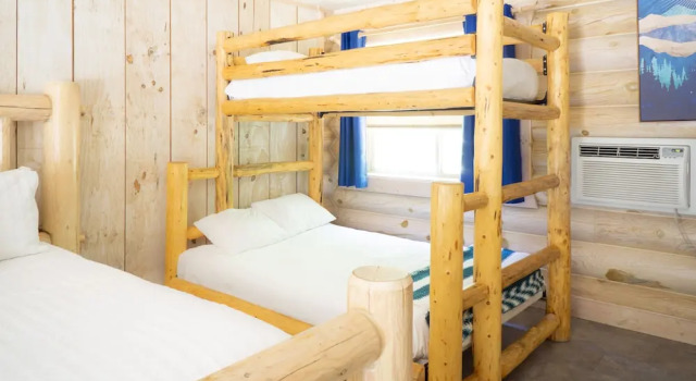 Трёхместный семейный номер Standard Log Inn Bonners Ferry
