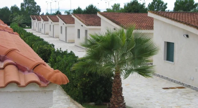 Villaggio Turistico Malibuu, Rezervați Hotel Hoteluri și cazare în Manduria, Hotel