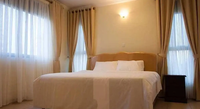 Mayflower Serviced Apartments, Забронировать Апартаменты/квартира Кампала Уганда, рядом с JK Boutique Garden City