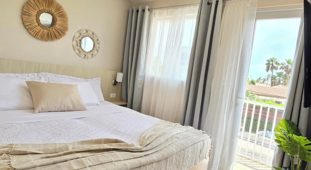 Двухместные апартаменты с балконом Rooi Santo Residence
