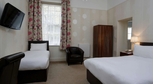 Трёхместный номер Standard Lord Haldon Country Hotel, Sure Hotel Collection by Best Western
