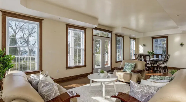 Коттедж Classic QuickStay Lake Simcoe Homestyle Cottage Private Beach