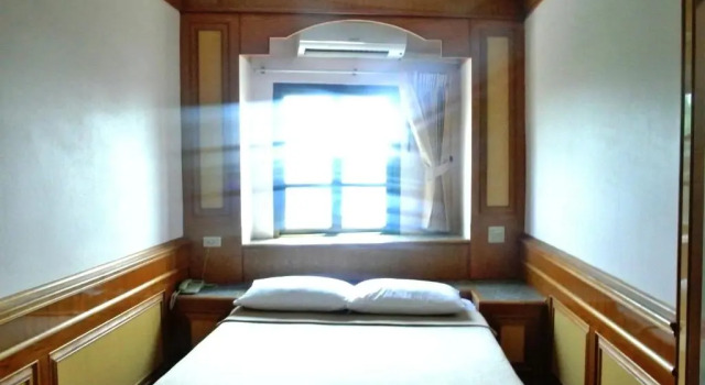 Двухместный номер Standard Rose Garden Hotel