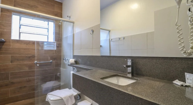 Четырёхместный номер Deluxe Pousada Solar Viena