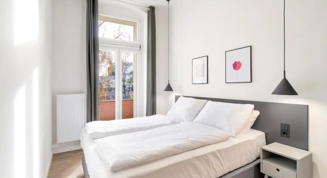 Апартаменты с 4 комнатами с балконом BENSIMON apartments Mitte/Wedding